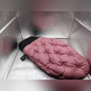 The North Face Luxe mitt